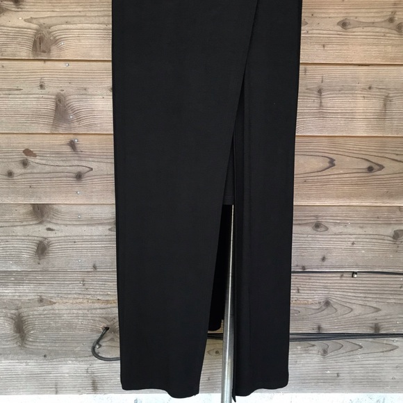 Kate & Mallory Black Cold Shoulder Maxi Dress Size Large - Picture 6 of 16